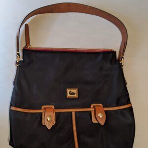 Light nylon and leather purse, summer shoulder bag, lots of pockets